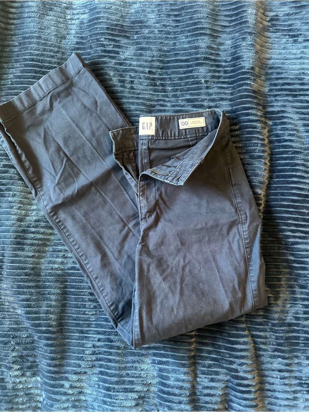 GAP women’s Dark Navy Stretch Chinos